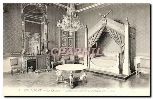 Compiegne Ansichtskarte AK Le chateau Chambre a coucher de Napoleon 1er