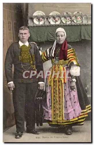 Pont Labbe Cartes postales Maris (folkmore costume)