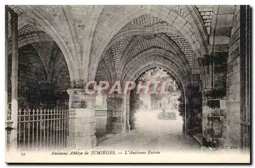 Ancienne abbaye de Jumieges Cartes postales L&#39ancienn entreee