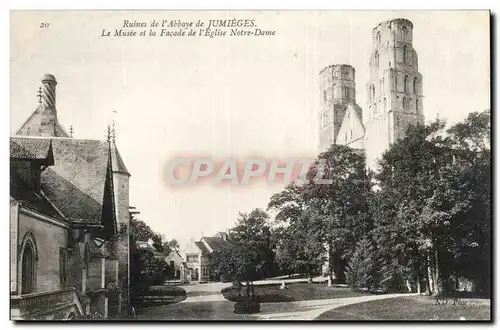 Jumieges Cartes postales Ruines de l&#39abbaye de Jumieges Le musee et la facade de l&#39eglise Notre Dame