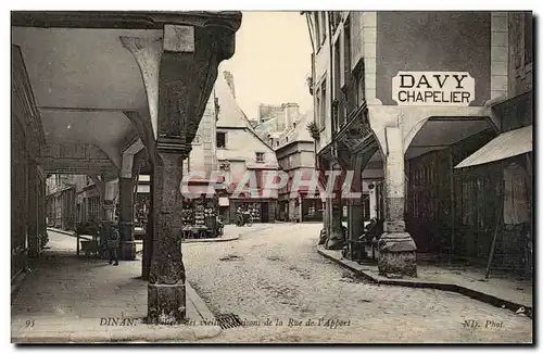 Dinan Ansichtskarte AK Piliers des vieilles maisons de la rue de l&#39apport