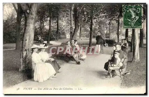 Vichy - Une Allee au Parc des Celestins - enfant - Ansichtskarte AK