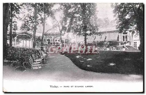 Vichy - Parc et Source Lardy - Ansichtskarte AK