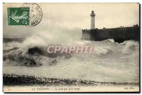 Le Treport - La Jetee par gros temps - Cartes postales