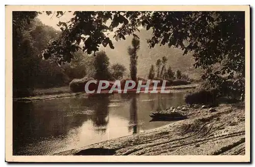 Cartes postales Vallee de la Dordogne La riviere aux environs de Souillac