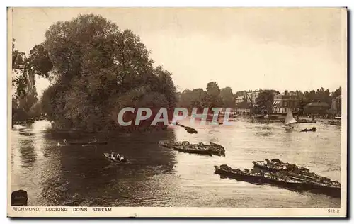 Grande Bretagne Cartes postales Richmond Looking down stream