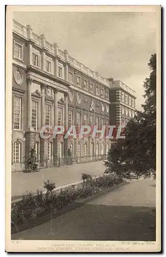 Grande Bretagne Grande Bretagne Ansichtskarte AK Hampton court palace South front from Cradle walk