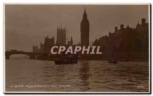Grande Bretagne Great BRitain Ansichtskarte AK Londres London Houses of Parliament from the river