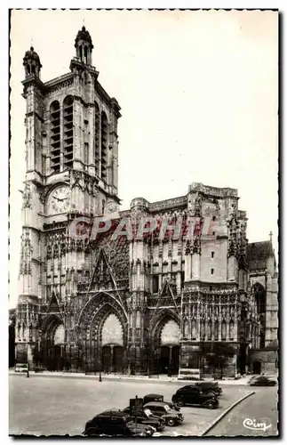 Troyes Cartes postales La cathedrale St piarre et St paul