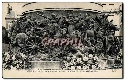 Troyes Cartes postales Bas relief du monement des enfants de l'aube