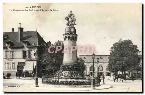 Troyes Cartes postales le monument des enfants de l'aube et la gare
