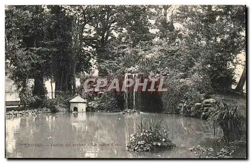 Troyes Ansichtskarte AK Jardin du rocher La piece d&#39eau