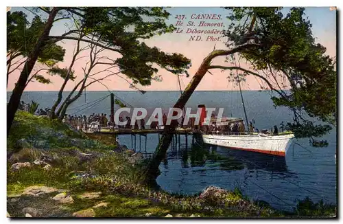 Cannes Cartes postales Ile St Honorat Le debarcadere