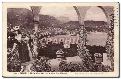 Nice Cartes postales Baie des anges entre les fleurs