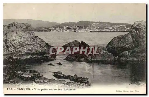 Cannes Cartes postales Vue prise entre les rochers