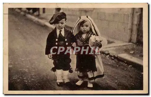 Ansichtskarte AK Fete du 11 mars 1934 organisee par la maison pyreneenne a Nice (enfants folklore)