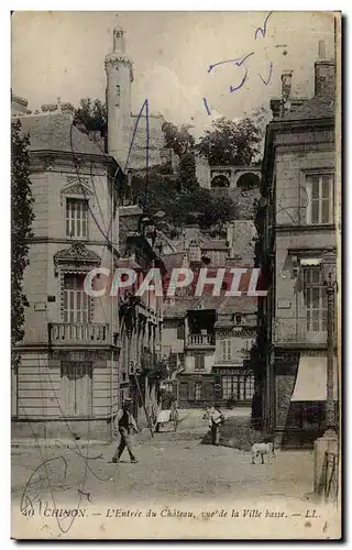 Chinon Cartes postales L&#39entree du chateau vue de la ville basse