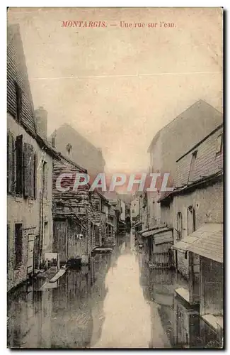 Montargis Cartes postales Une rue sur l&#39eau