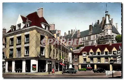 Gien Cartes postales moderne Carrefour des quais Lenoir