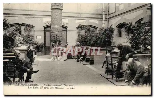 Cartes postales Le Mont Dore Etablissement thermal Les bains des pieds des hommes