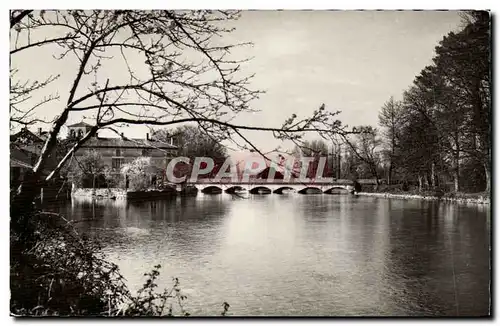 Magnac sur Touvre Cartes postales moderne les bords de la Touvre et le pont