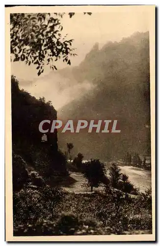 Gorges du Tarn - Route creusee dans le Roc a la hauteur des Detroits - Cartes postales