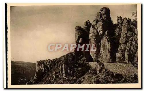 Les Gorges du Tarn - De Meyrueis a Sainte Enimie - Le Tunnel de Bouillere - Cartes postales