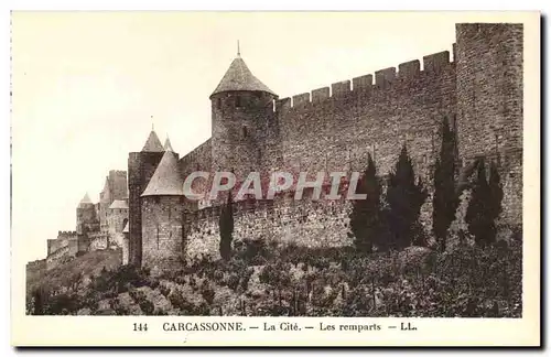 Carcassonne - La Cite - Les Remparts - Cartes postales