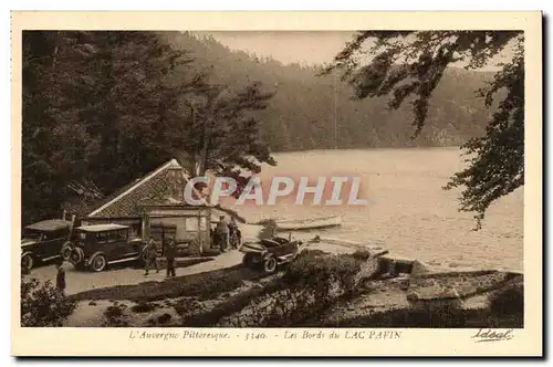 Les Bords du Lac Pavin - Cartes postales