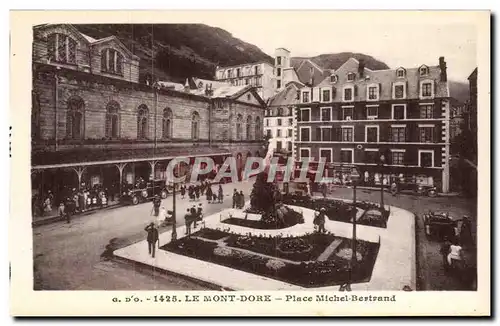 Ansichtskarte AK Auvergne Le Mont Dore Place Bertrand