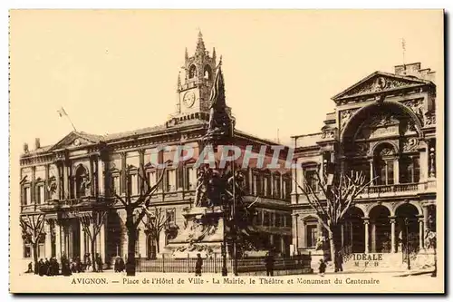 Avignon- Place de l&#39 Hotel de Ville - Le Theatre et le Monument du Centenaire Ansichtskarte AK