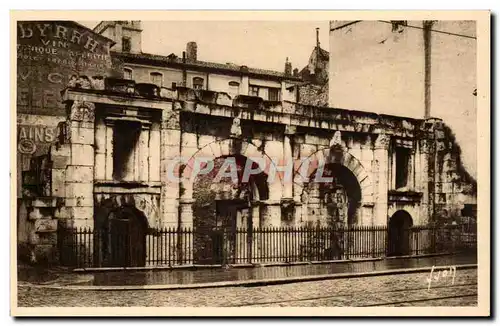 Nimes - La Porte d'Auguste - Cartes postales