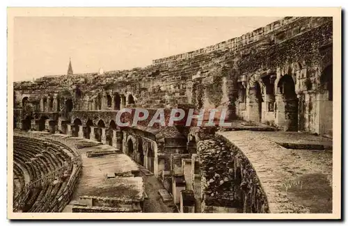 Nimes - L&#39Interieur des Arenes - Galeries et Gradins - Cartes postales