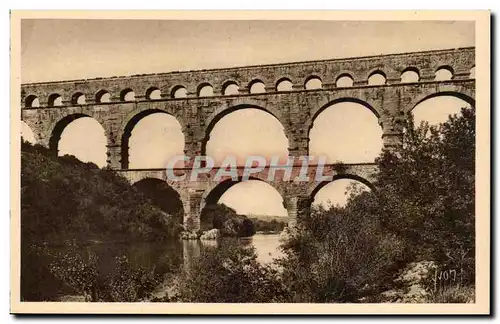 Nimes Cartes postales le pont du Gard