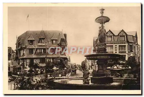 Deauville - La Plage Fleurie - Place et Hotel Morny - Cartes postales