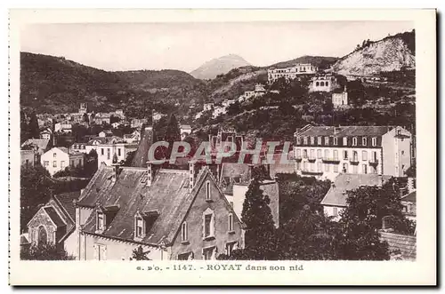 Royat Cartes postales DAns son nid