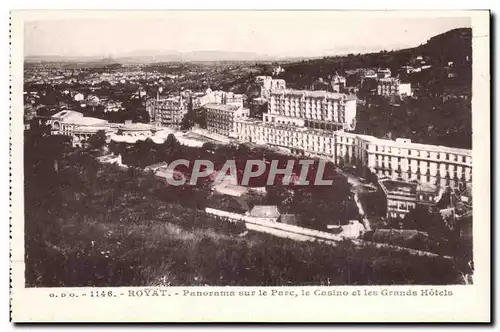 Ansichtskarte AK Royat Panorama sur le parc le casino et les grands hotels