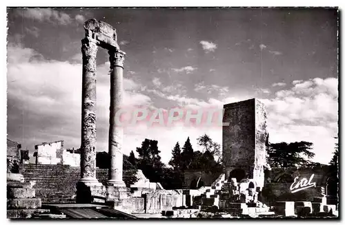 Cartes postales moderne Arles Les ruines du theatre antique