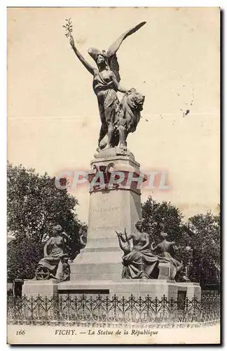 Vichy - Le Statue de la Republique Ansichtskarte AK