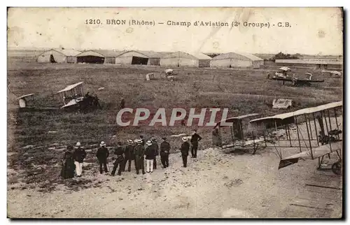 Bron - Champ d&#39Aviation - 2 Groupe - Cartes postales