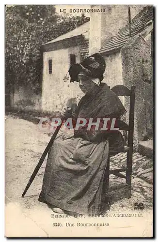 Le Bourbonnais - Foklore - Costume - Femme Cartes postales