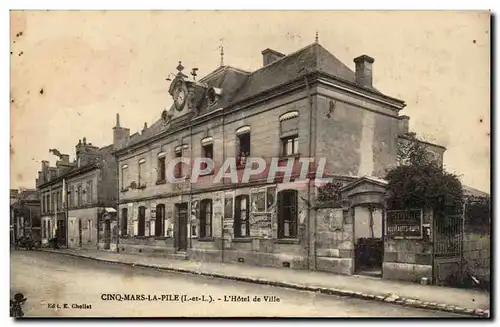 Cartes postales Cinq Mars la pile L&#39hotel de ville