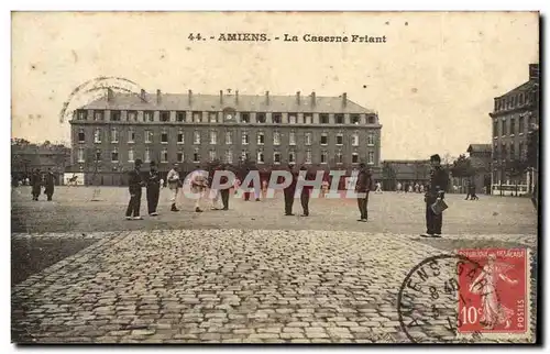 Amiens Cartes postales La caserne Friant