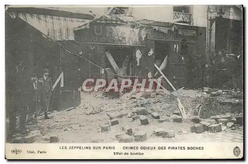 Paris - Les Zeppelins sur Paris - Crimes Odieux - des Pirates Boches- effet de bombe - Cartes postales