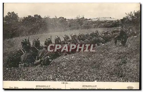 Etrepilly - Infanterie abrite derriere les sacs - Cartes postales