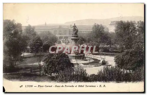 Lyon - Place Carnot Gare de Perrache et Hotel Terminus - Ansichtskarte AK