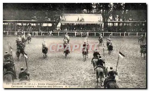 Saumur Ansichtskarte AK Ecole d&#39application de cavalerie CArrousel militaire Reprise des officiers etran (cava