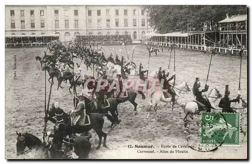 Saumur Ansichtskarte AK Ecole d&#39application de cavalerie CArrousel militaire Alles de Moulin (cavalier cheval