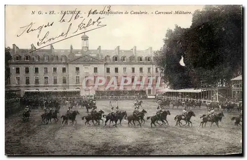 Saumur Ansichtskarte AK Ecole d&#39application de cavalerie Carrousel militaire (cheval hippisme)