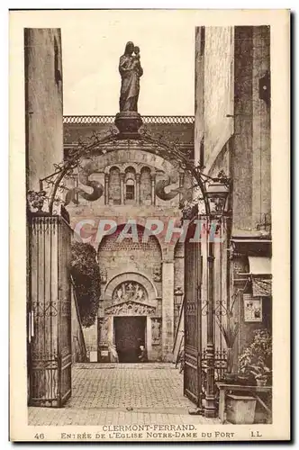 Cartes postales Clermont Ferrand Entree de l&#39eglise Notre dame du port